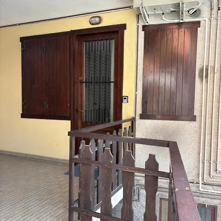 Sotto Il Castello Apartment Borno